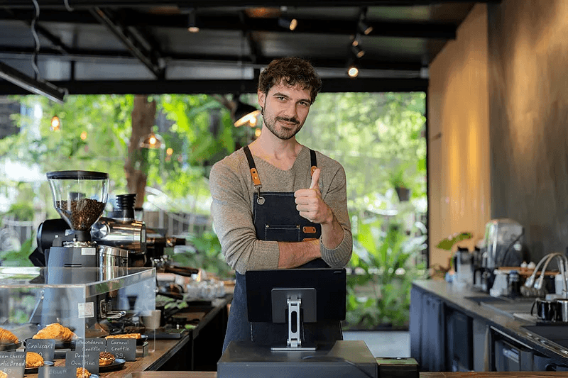 Restaurant team member working at the point of sale